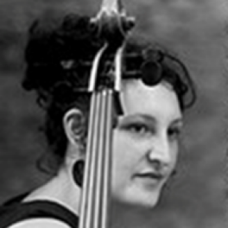 Lucie Arnal, violoncelle
